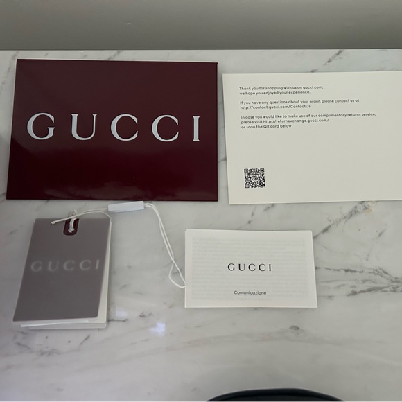 Gucci GG Marmont Matelasse Black
Leather Chain Mini Bucket Shoulder Bag Cuore - Picture 5 of 7